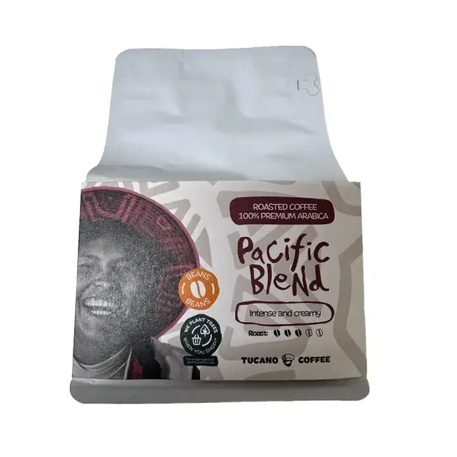 Cafea boabe Tucano «Pacific Blend»